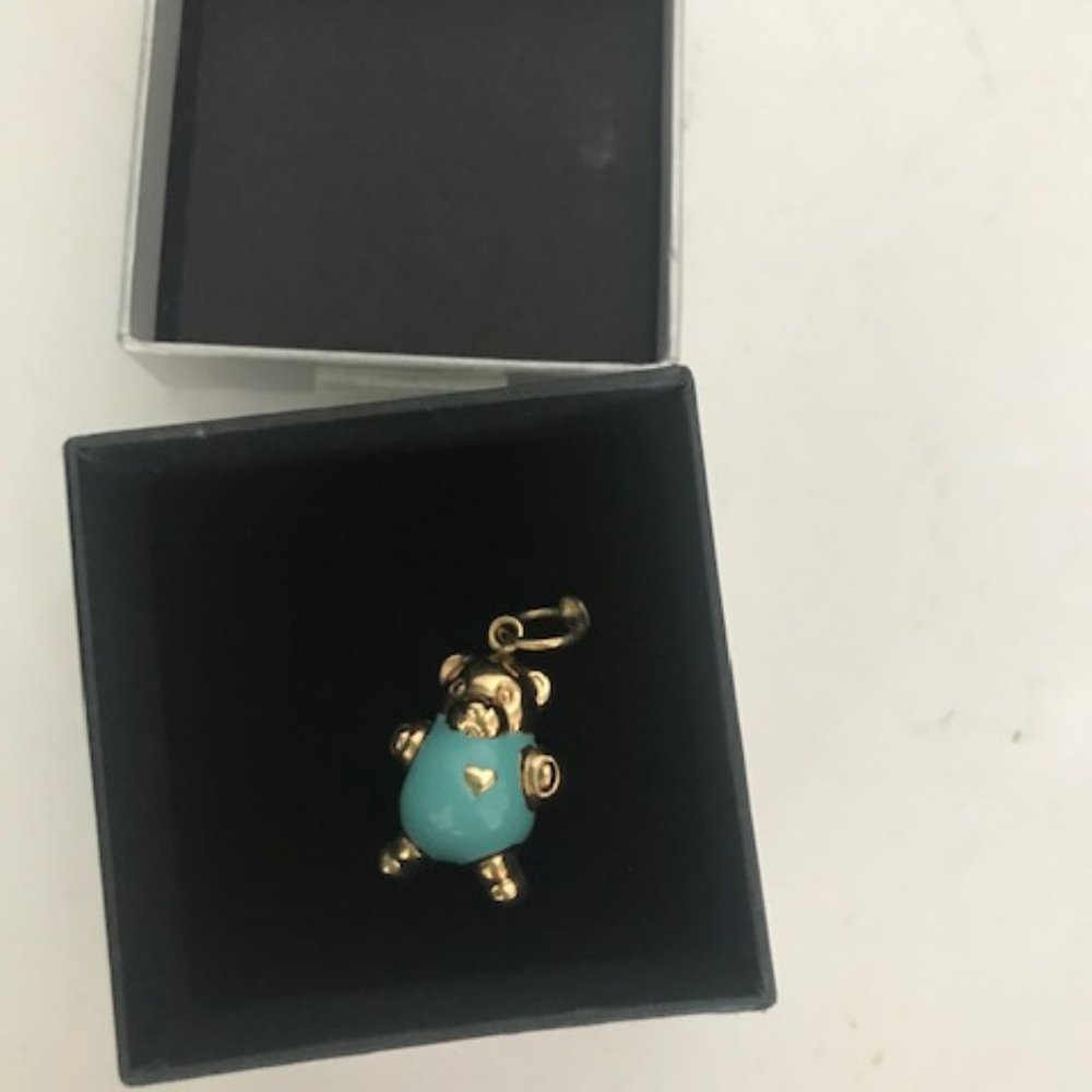 Bear pendant
